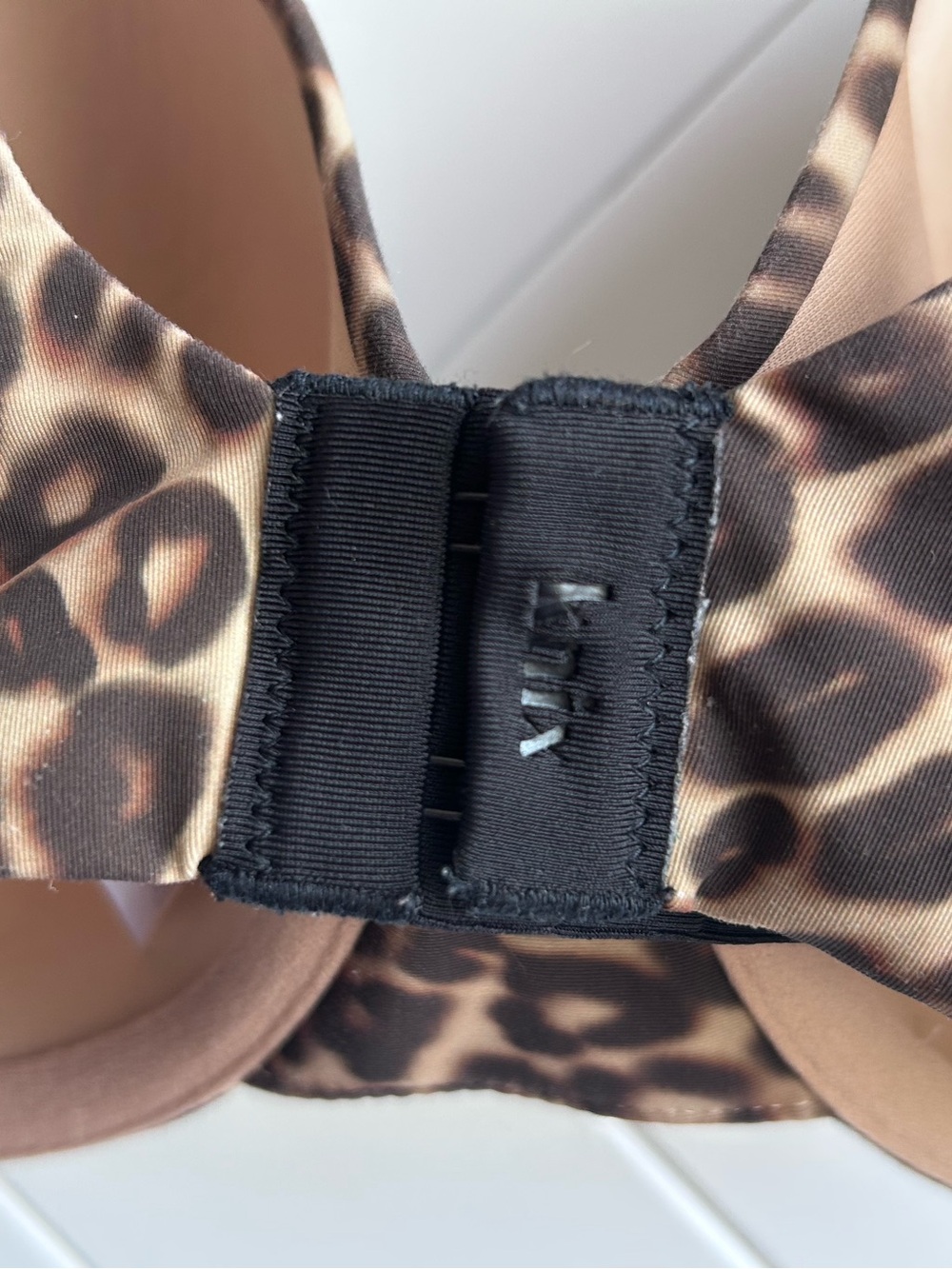 Knix flex-free Demi bra in leopard print. Size 38DD - Picture 4 of 5
